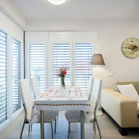 Grdelina Apartment