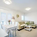 Grdelina Apartamento Supetar