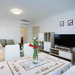 Apartamento Grdelina